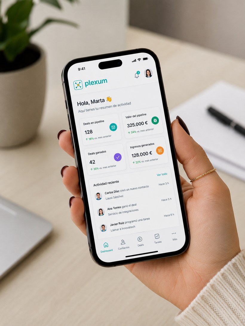 App Plexum en modo claro